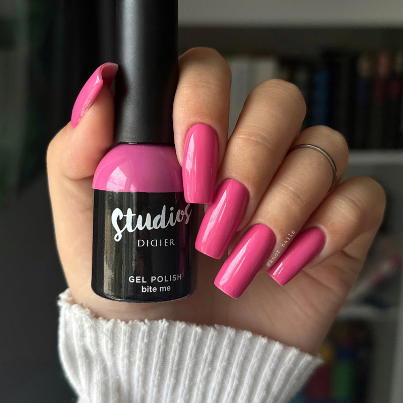 Gel polish Studios, bite me, 8ml